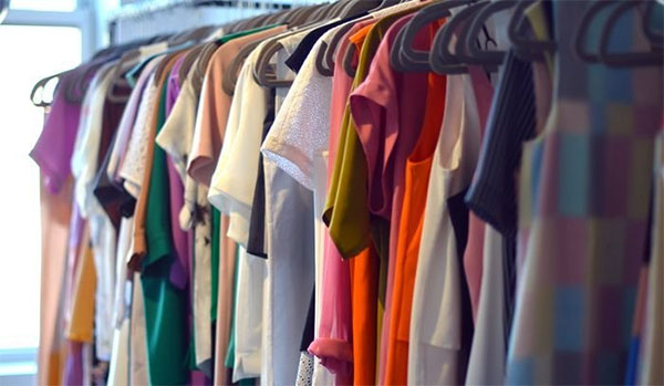 Thay quần áo mới mỗi ngày