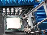 Hướng dẫn cách ráp CPU vào mainboard chuẩn LGA775