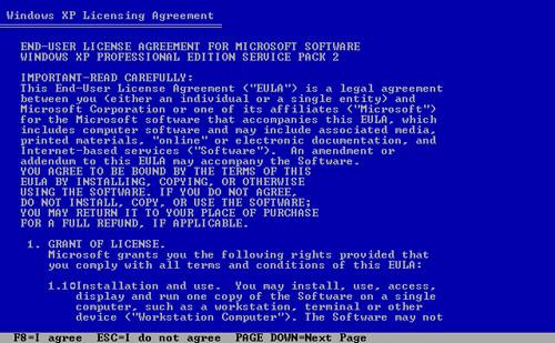Nhấn phím F8 để đồng ý điều kiện sử dụng Windows XP
