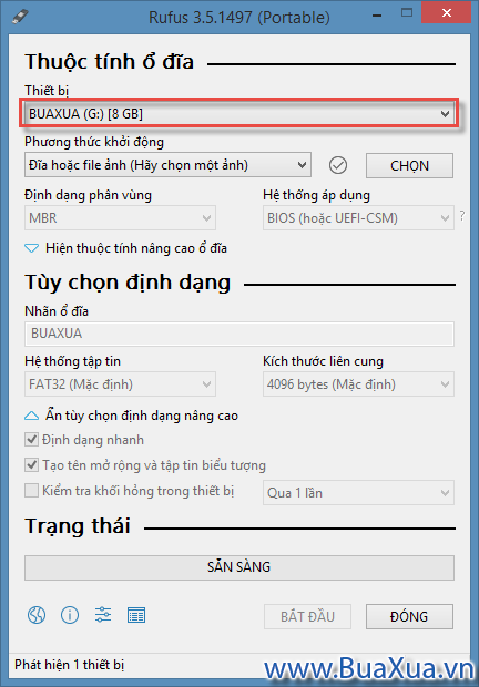 Tên của ổ dĩa USB hiển thị trong mục Thiết bị