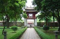 quoc_tu_giam.jpg